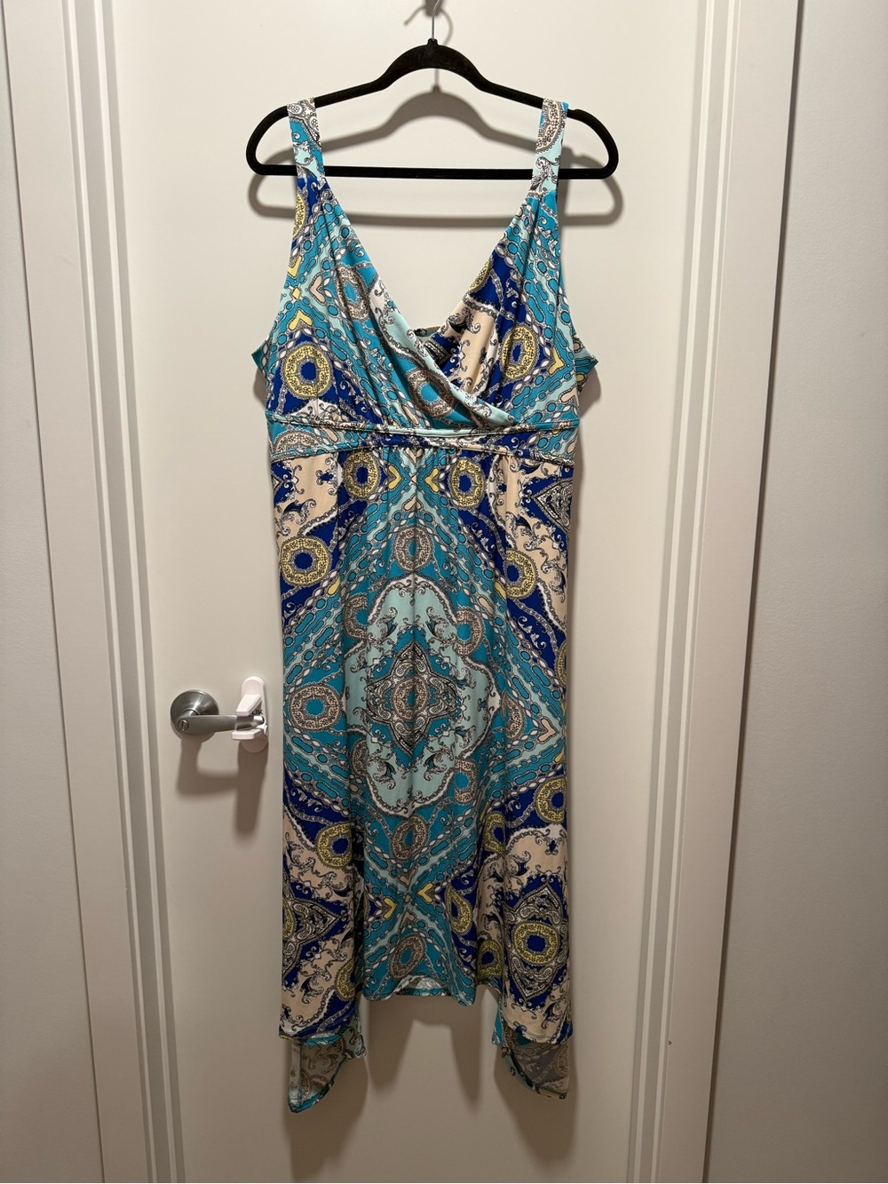Cleo Plus Size Sleeveless Blue Patterned Asymmetrical Maxi Dress